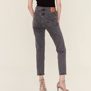 Levi’s Wedgie Fit Ankle Women's Jeans